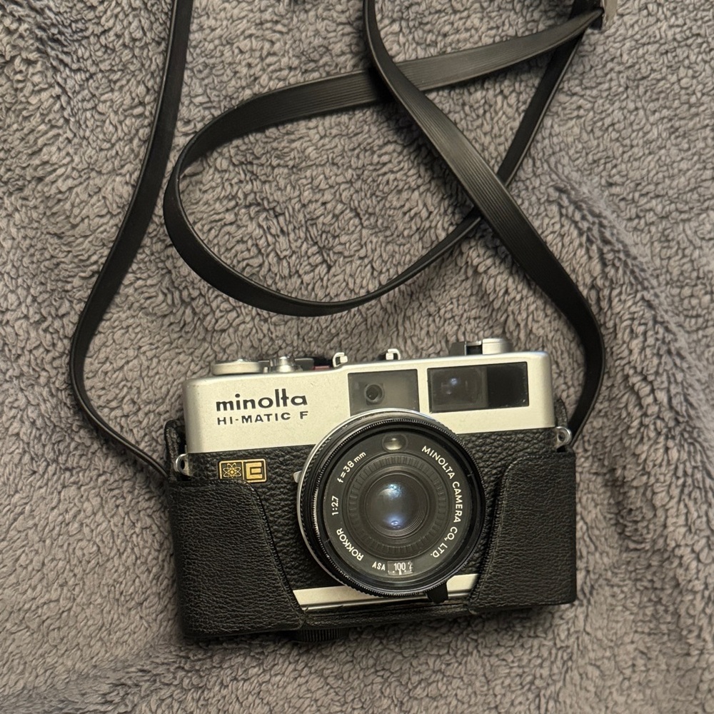 Minolta Hi-Matic Film Camera